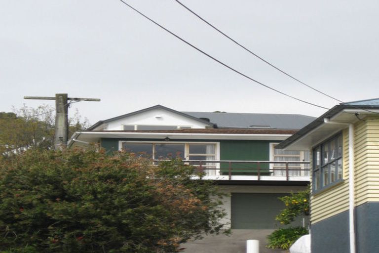 Photo of property in 34a Waikawa Road, Picton, 7220
