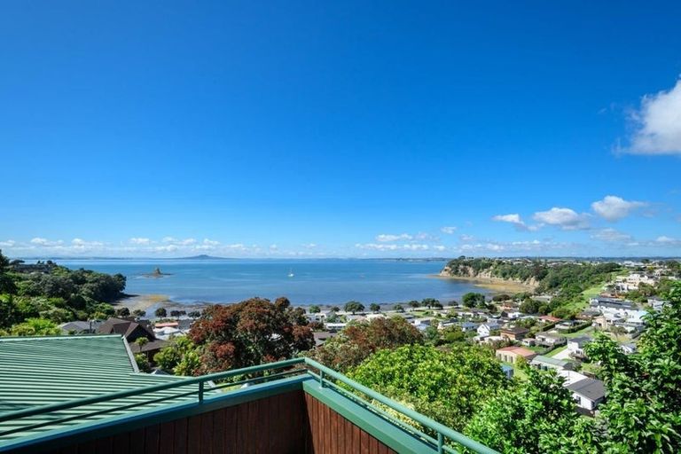 Photo of property in 1083 Whangaparaoa Road, Tindalls Beach, Whangaparaoa, 0930