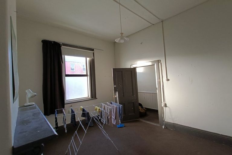 Photo of property in 583 Castle Street, North Dunedin, Dunedin, 9016