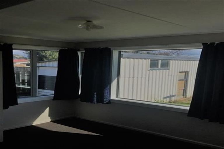 Photo of property in 42 Seddon Crescent, Marewa, Napier, 4110