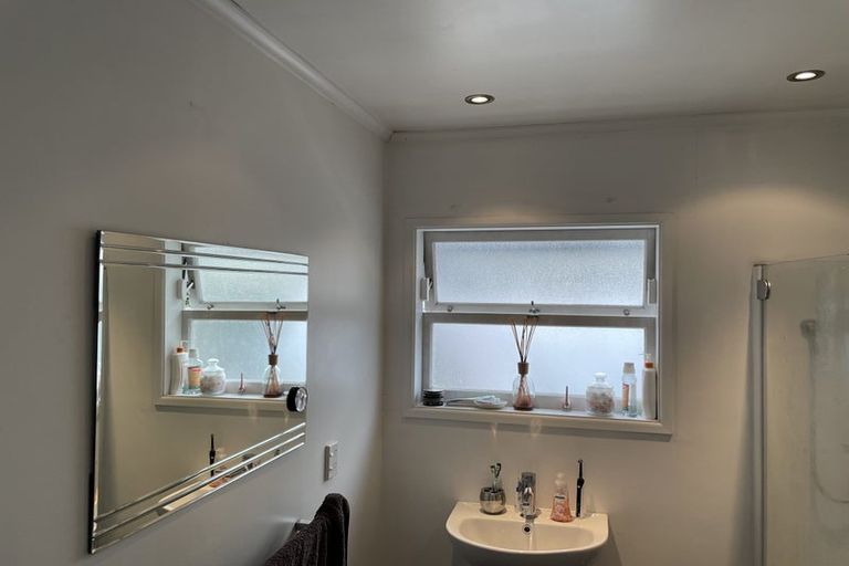 Photo of property in 142 Wyllie Road, Papatoetoe, Auckland, 2025