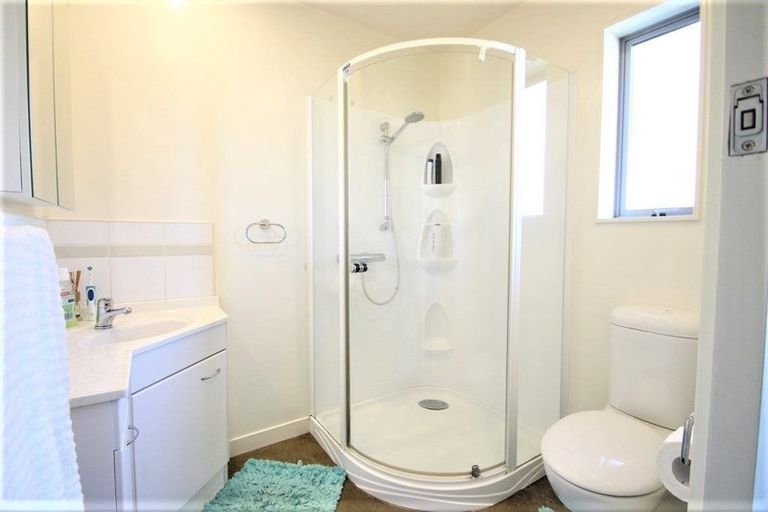 Photo of property in 15a Primrose Street, Northcote, Christchurch, 8052