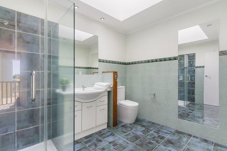 Photo of property in 25 Windmill Road, Mount Eden, Auckland, 1024