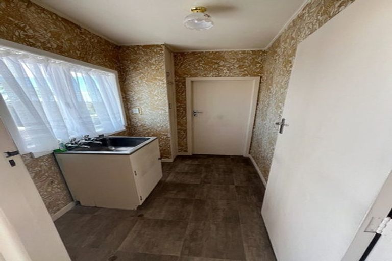 Photo of property in 22 Monarch Avenue, Hillcrest, Auckland, 0627