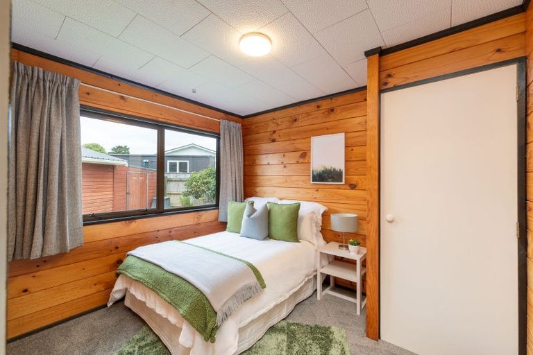 Photo of property in 60 Pasadena Crescent, Totara Park, Upper Hutt, 5018