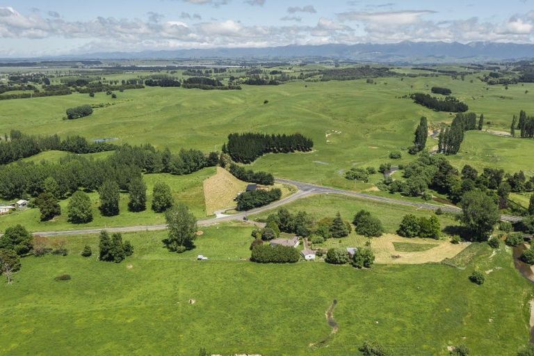 Photo of property in 1828 Tikokino Road, Tikokino, Waipawa, 4273