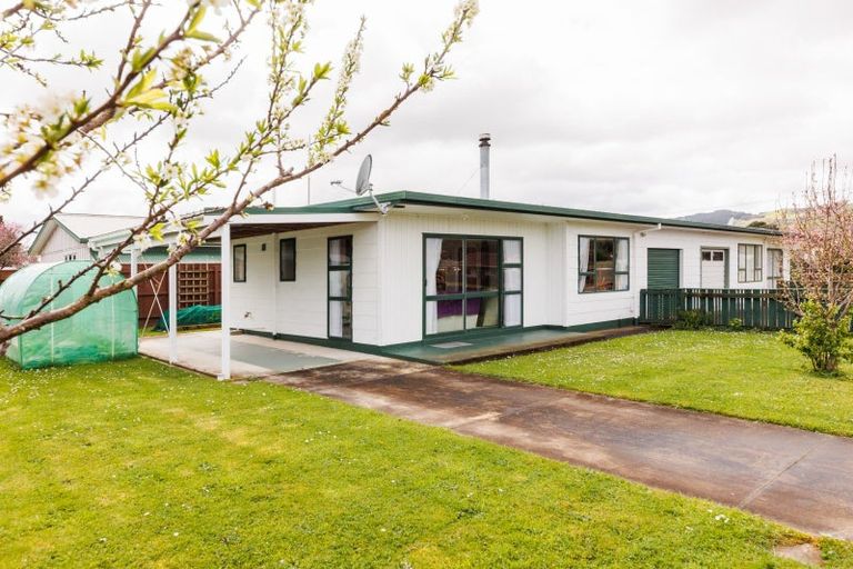 Photo of property in 40 Lincoln Street, Ashhurst, 4810