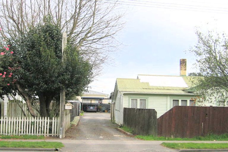 Photo of property in 113a Avalon Drive, Nawton, Hamilton, 3200