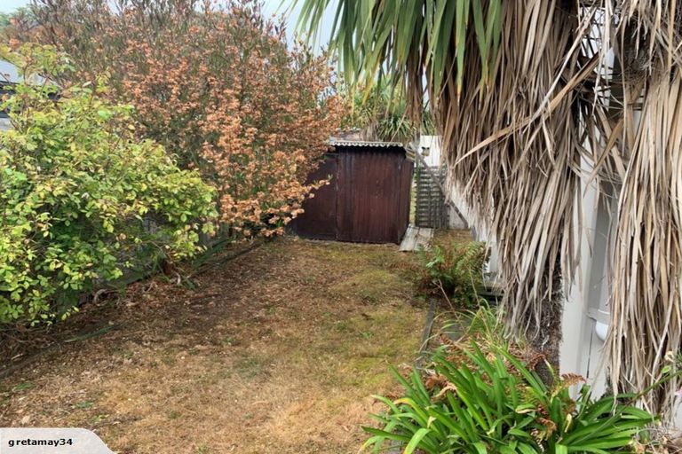 Photo of property in 294 Keyes Road, New Brighton, Christchurch, 8083