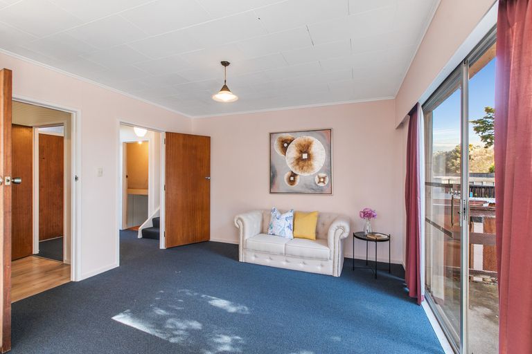 Photo of property in 52 Lawrence Crescent, Hillpark, Auckland, 2102