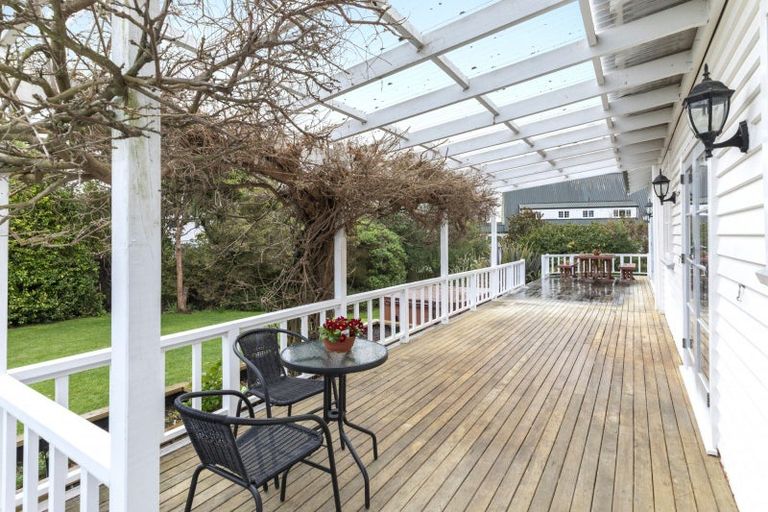 Photo of property in 14 Worsleys Road, Cracroft, Christchurch, 8025