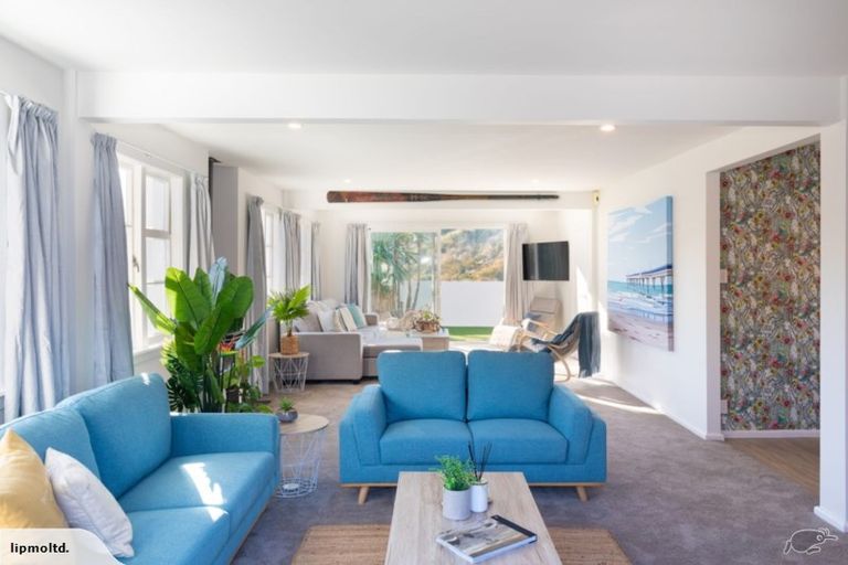 Photo of property in 167 Marine Parade, New Brighton, Christchurch, 8083