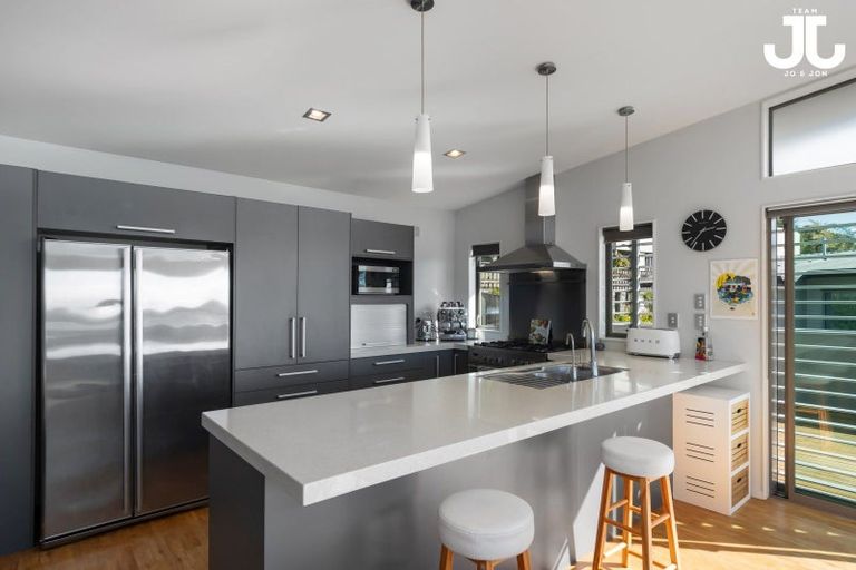 Photo of property in 49 Amberley Crescent, Bethlehem, Tauranga, 3110