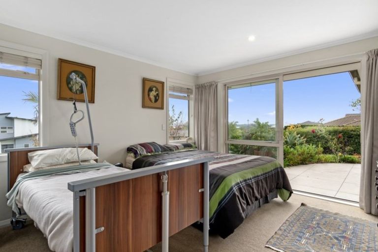 Photo of property in 19 Haden Place, Omokoroa, 3114