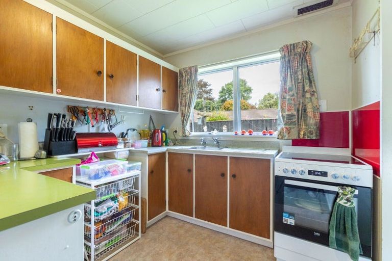Photo of property in 15b Queen Street, Dannevirke, 4930
