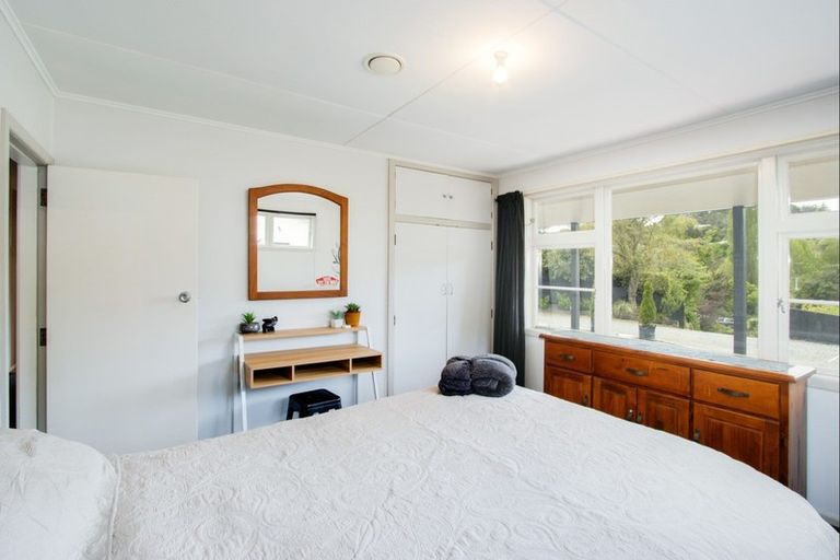 Photo of property in 18 Keirunga Road, Havelock North, 4130