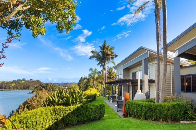 Photo of property in 10 Waterfront Drive, Mangonui, 0420