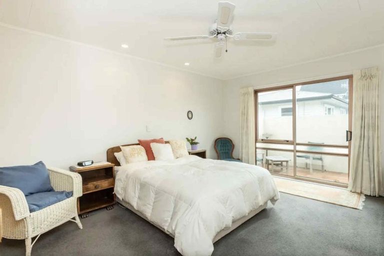 Photo of property in 1/26 Auckland Road, Greenmeadows, Napier, 4112