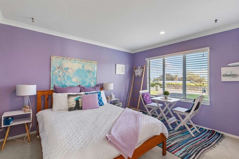 Photo of property in 1177 Whangaparaoa Road, Gulf Harbour, Whangaparaoa, 0930