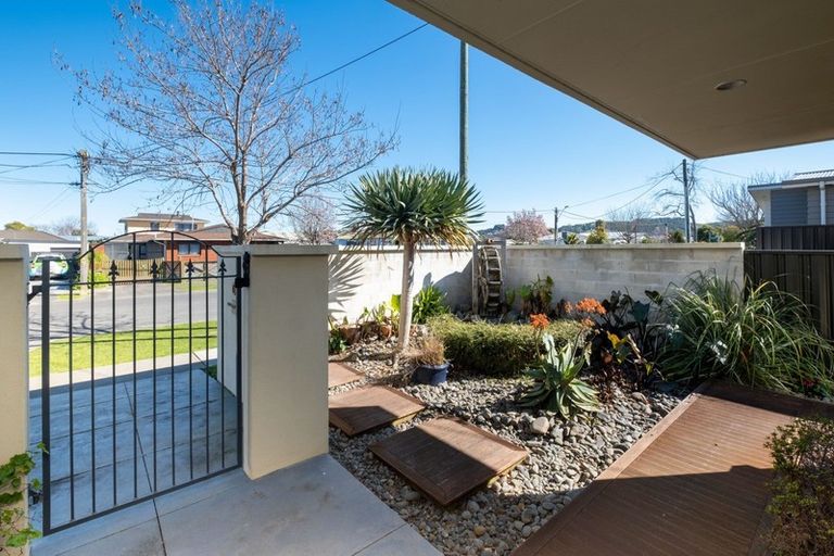 Photo of property in 9a Avenue Road, Greenmeadows, Napier, 4112