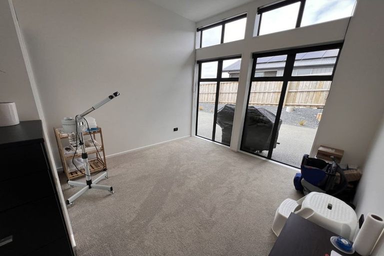 Photo of property in 24 Sarikei Avenue, Northwood, Christchurch, 8051