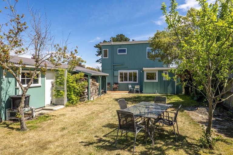 Photo of property in 4 Rotten Row, Waikuku Beach, 7473