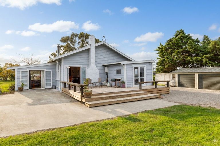 Photo of property in 693 Kahutara Road, Kahutara, Featherston, 5771