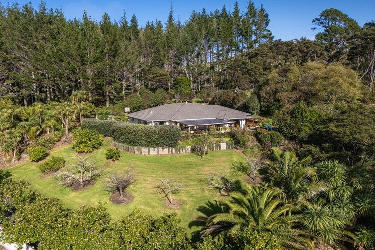 Photo of property in 42 Urumaraki Avenue, Helensville, 0800