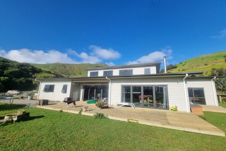 Photo of property in 8 Mangatoa Road, Marokopa, Te Kuiti, 3988