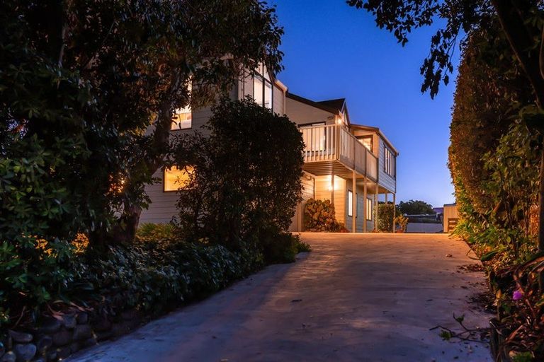 Photo of property in 343 Te Horo Beach Road, Te Horo Beach, Otaki, 5581