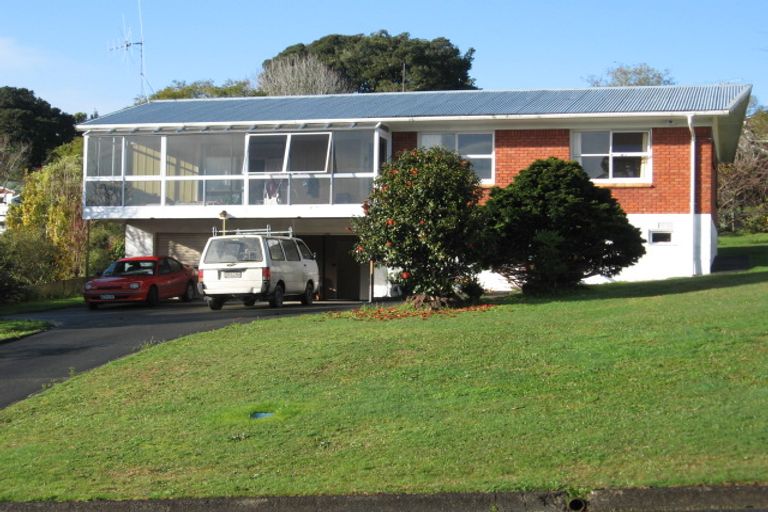 Photo of property in 12 Crawford Crescent, Te Kamo, Whangarei, 0112