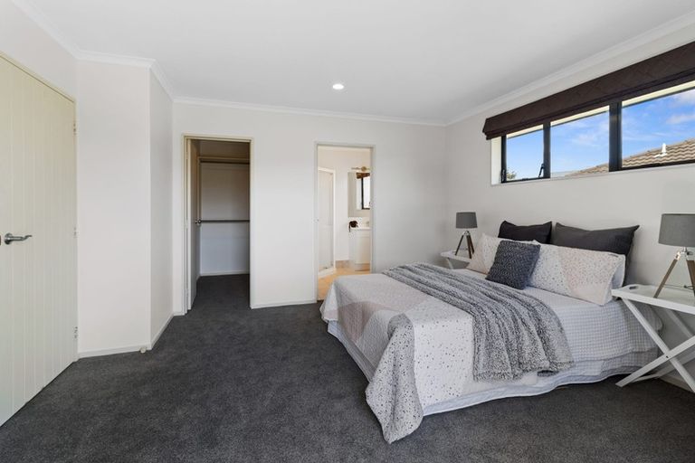 Photo of property in 8 Wakefield Place, Rototuna North, Hamilton, 3210