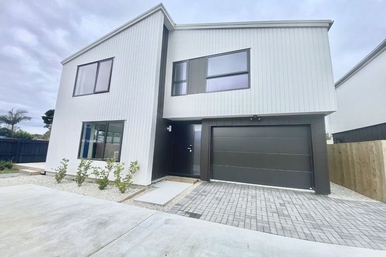 Photo of property in 12c Liddell Street, Hillcrest, Auckland, 0627