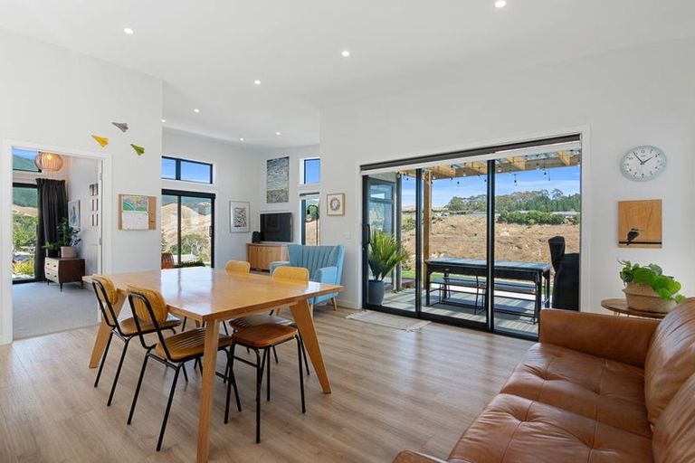 Photo of property in 23 Hill Tops Way, Stoke, Nelson, 7011