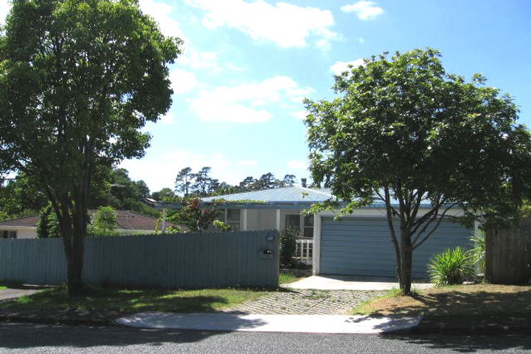 Photo of property in 66 Vandeleur Avenue, Birkdale, Auckland, 0626
