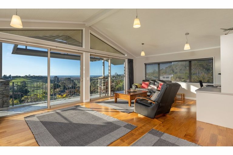 Photo of property in 14 Sunview Heights, Hope, Richmond, 7081