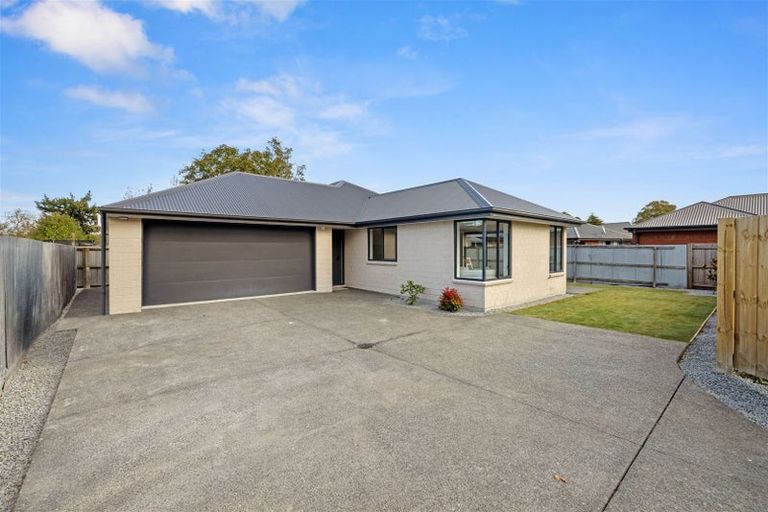 Photo of property in 15a Hooker Avenue, Bryndwr, Christchurch, 8053