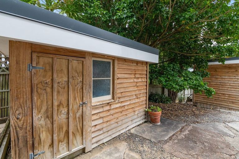 Photo of property in 39 Swann Beach Road, Stanmore Bay, Whangaparaoa, 0932