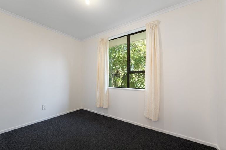 Photo of property in 1/72 Sullivan Avenue, Woolston, Christchurch, 8023