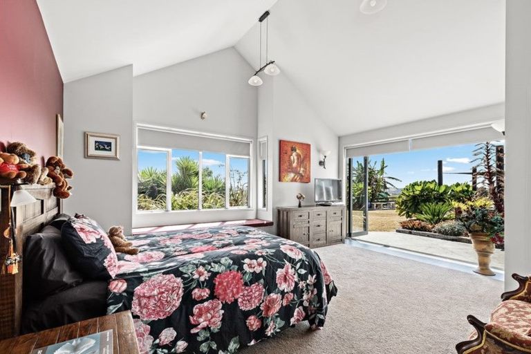 Photo of property in 288 Rimmer Road, Helensville, 0875