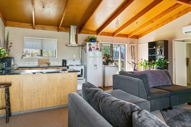 Photo of property in 18 Kiddle Drive, Hilltop, Taupo, 3330