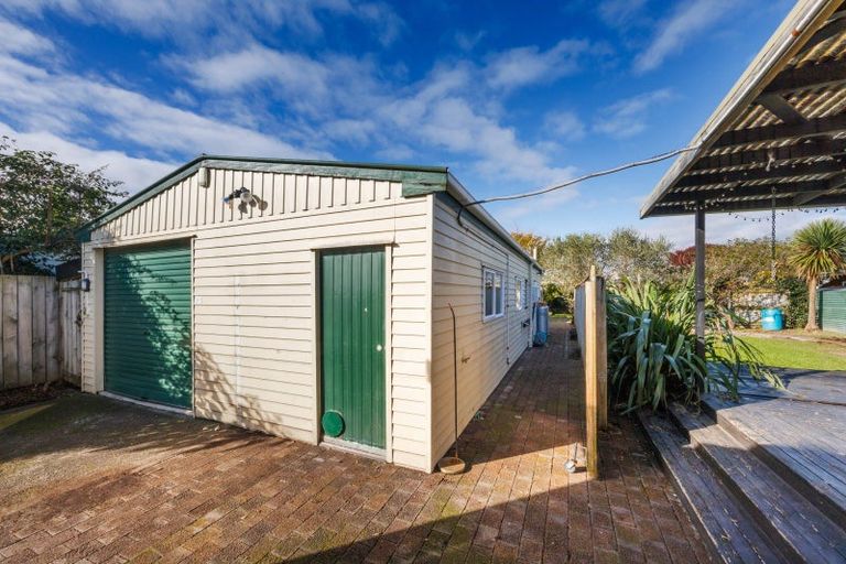 Photo of property in 228 Tremaine Avenue, Highbury, Palmerston North, 4412