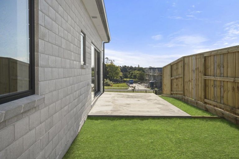 Photo of property in 14 Celeste Terrace, Peacocke, 3206