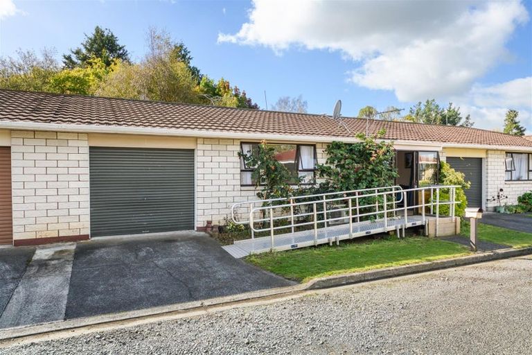 Photo of property in 3 Totara Street, Marton, 4710