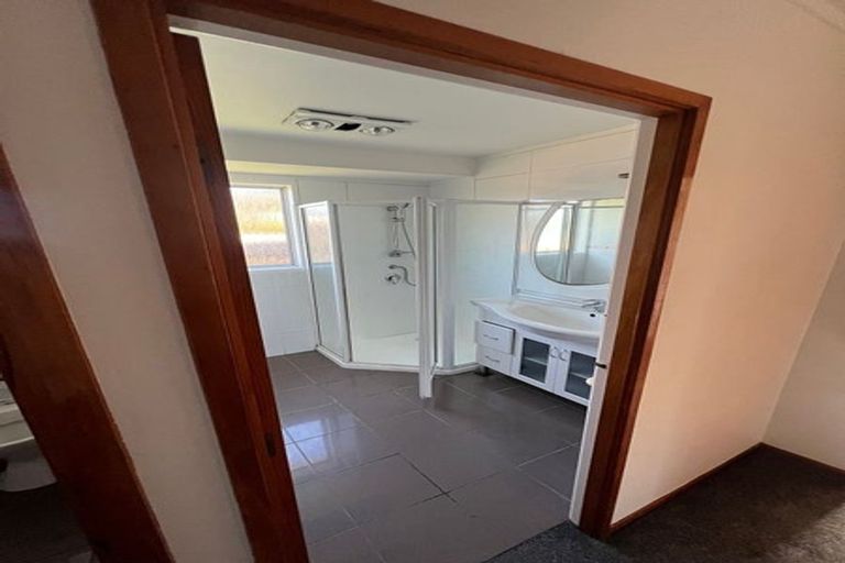 Photo of property in 50 Ferndown Avenue, Papatoetoe, Auckland, 2025