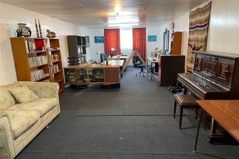 Photo of property in 42 Sunshine Crescent, Kelson, Lower Hutt, 5010