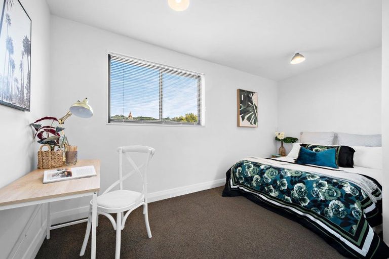 Photo of property in 2/1a Elizabeth Street, Petone, Lower Hutt, 5012