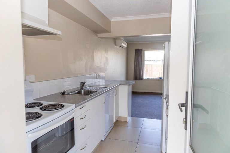 Photo of property in 214 Main South Road, Green Island, Dunedin, 9018