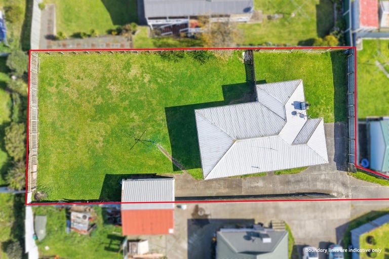 Photo of property in 49 Lee Street, Castlecliff, Whanganui, 4501