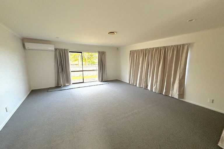 Photo of property in 25 Innisowen Place, Flat Bush, Auckland, 2019